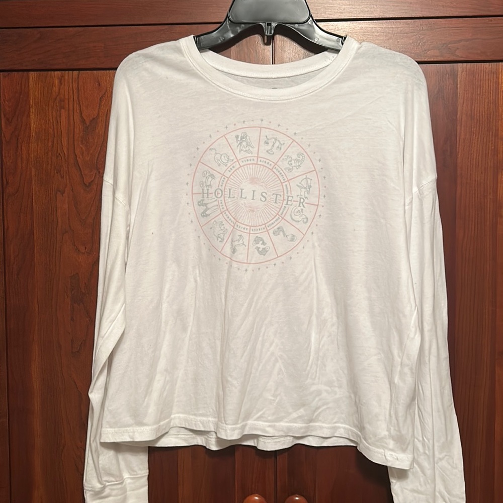 Long sleeve tee